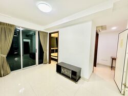 Centra Residence (D14), Apartment #427798581